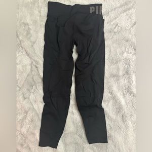 VS Pink leggings size medium
